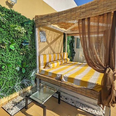 기아 Penthouse With Sea View & Private Terrace 아파트 외부 사진
