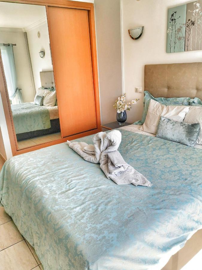 기아 Penthouse With Sea View & Private Terrace 아파트 외부 사진