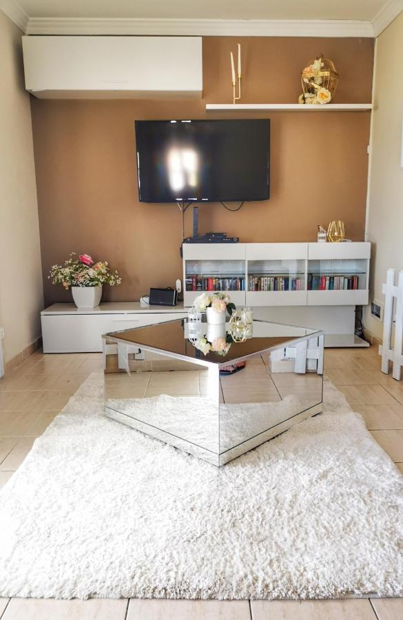 기아 Penthouse With Sea View & Private Terrace 아파트 외부 사진