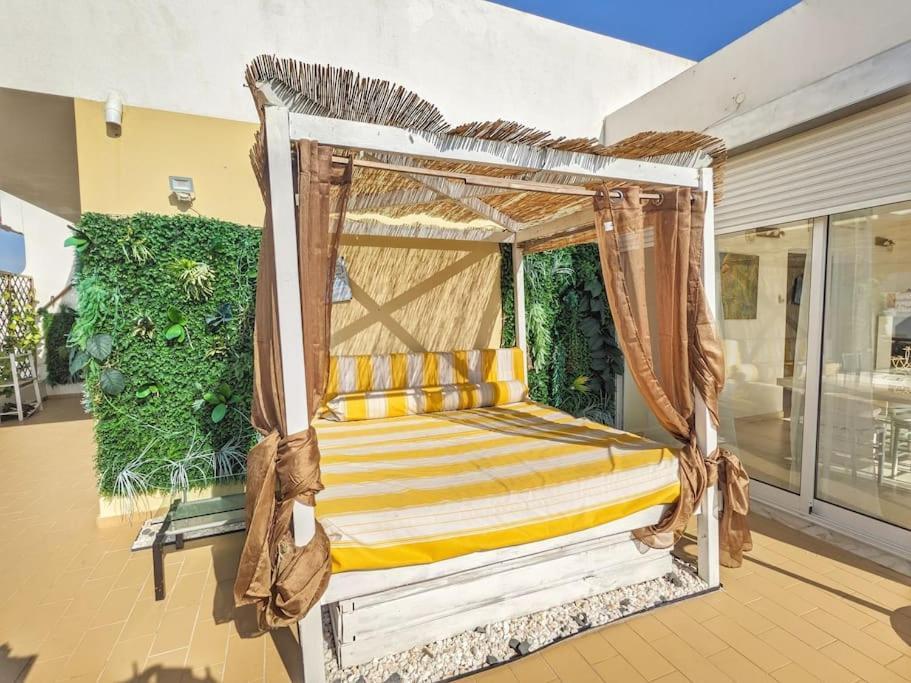 기아 Penthouse With Sea View & Private Terrace 아파트 외부 사진